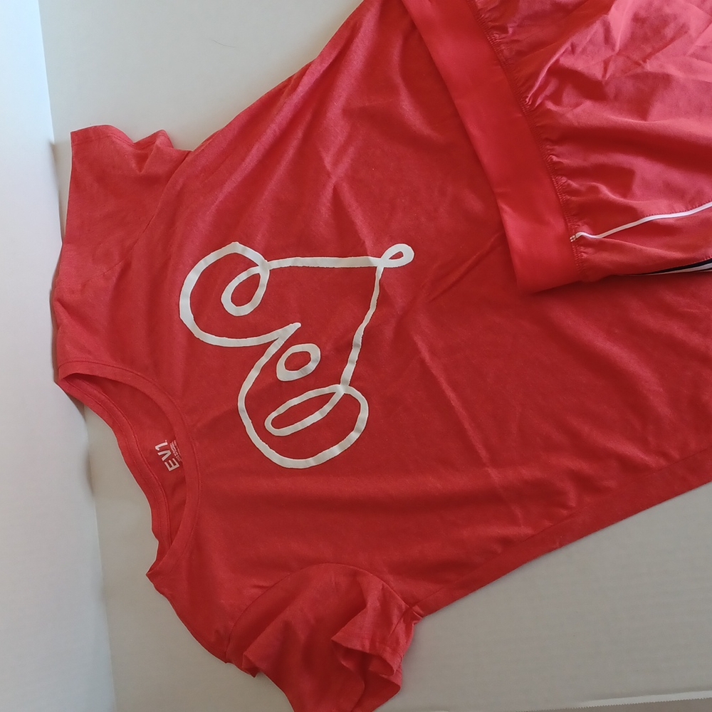 ☆☆☆Athletic Wear Set Shirt and Shorts.
